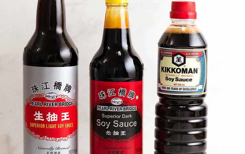 La sauce soja claire et sauce soja foncée Qu