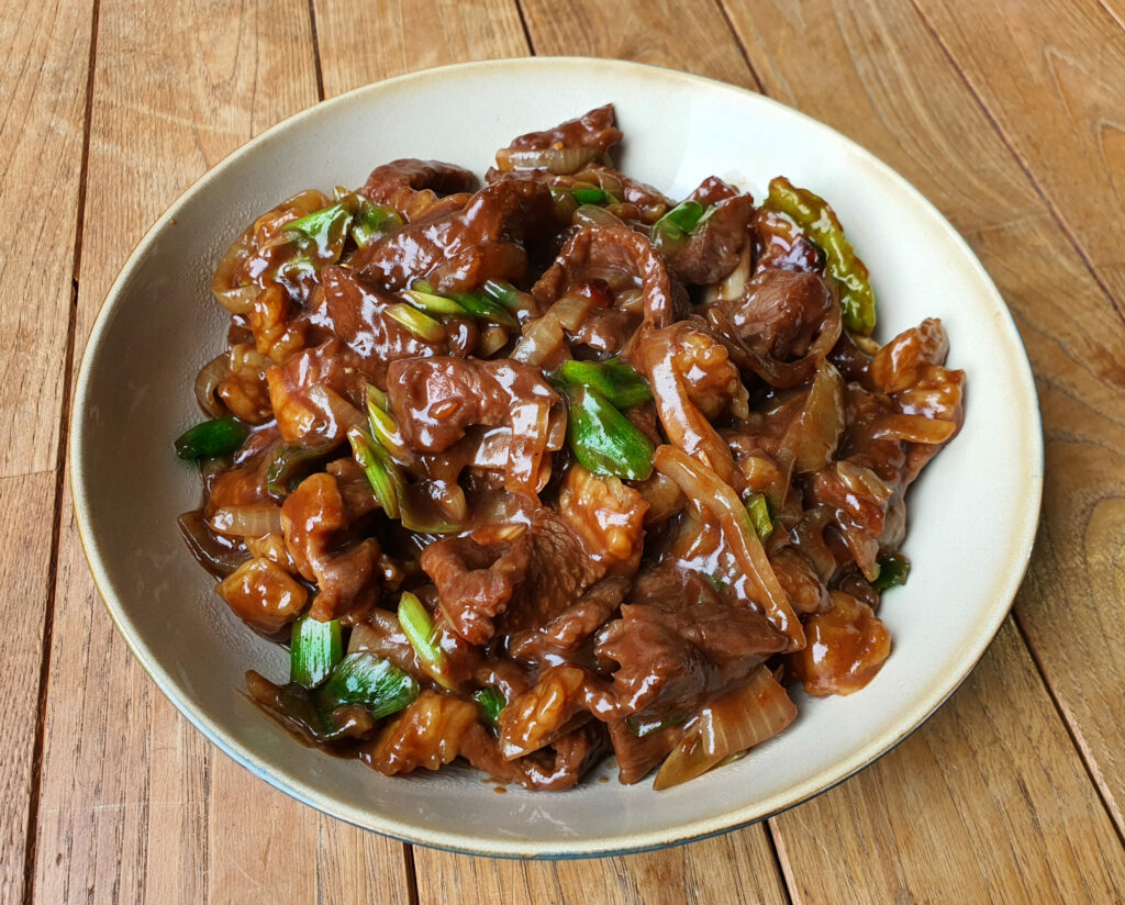 Bœuf aux oignons chinois — la recette la plus lue de marcwiner.com