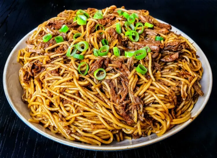 Spicy chili noodles