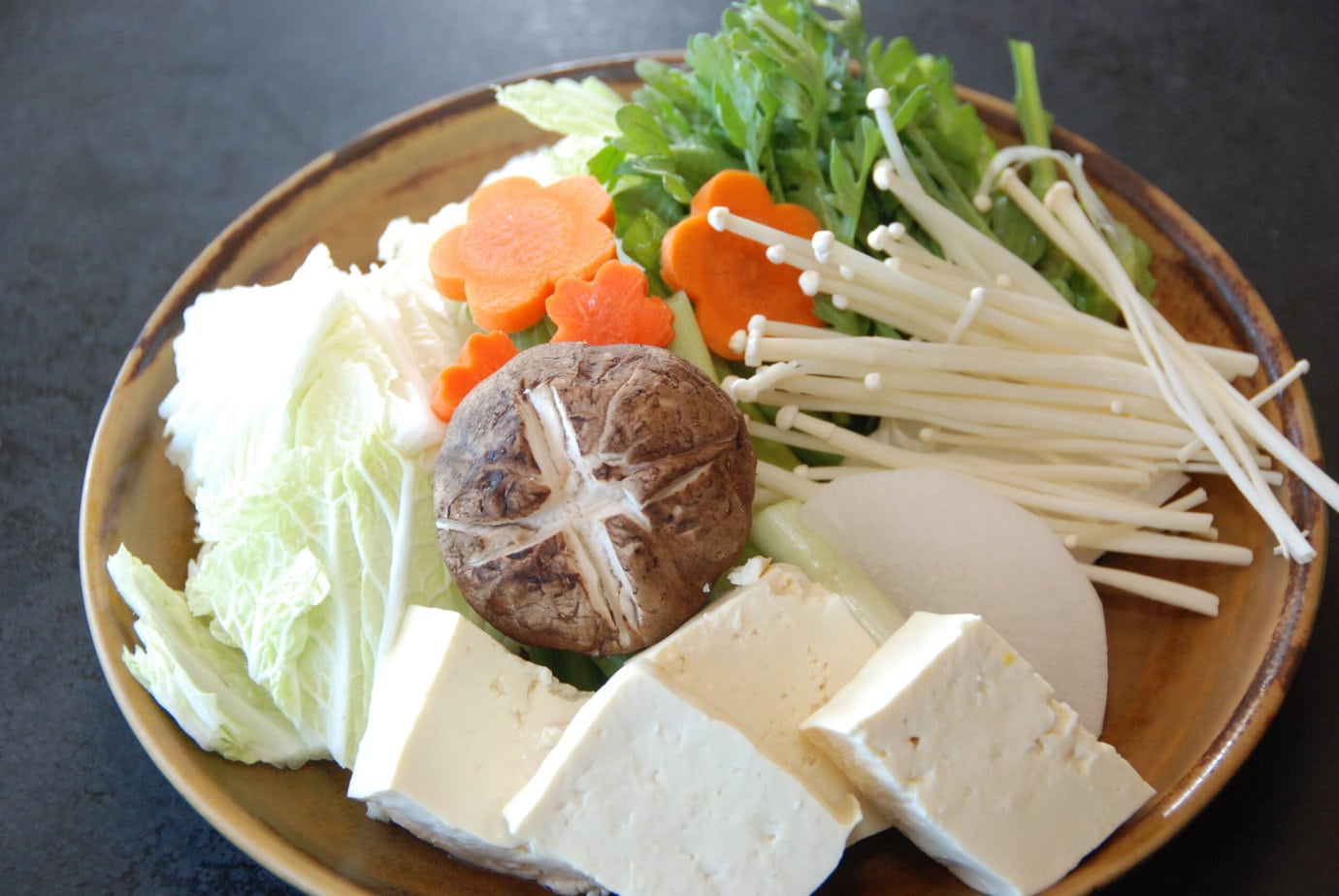 enoki dans un bol