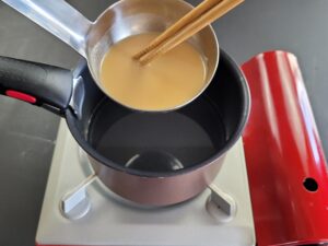 dilution de miso pour soupe miso