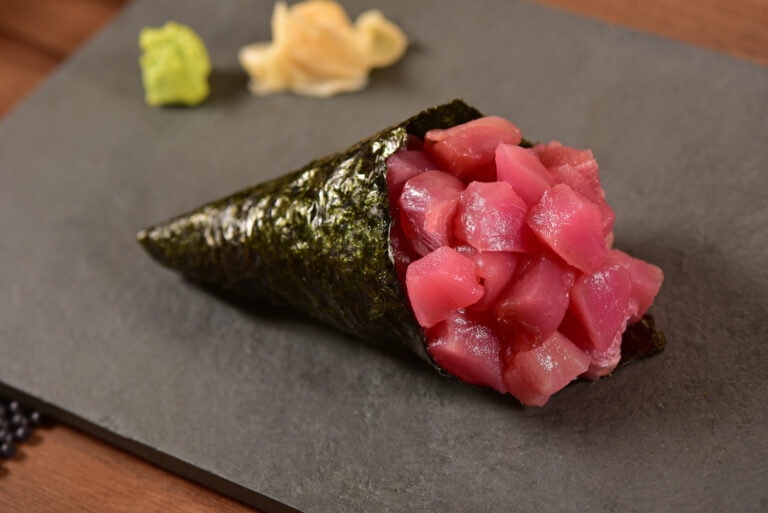 Temaki Les Sushis En C nes temaki-les-sushis-en-c-nes