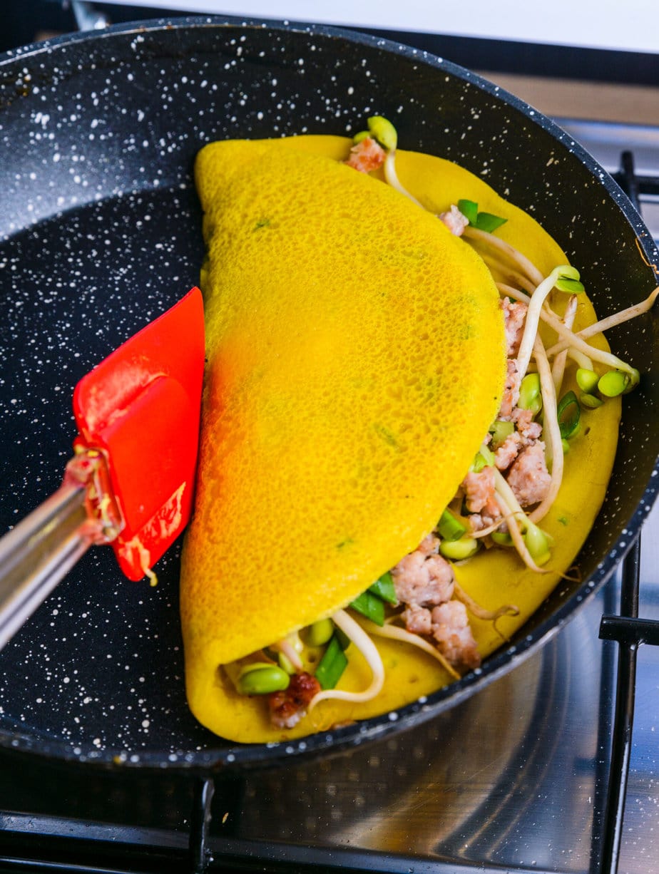 Authentieke bánh xèo - Vietnamese pannenkoek, image size:924x1226