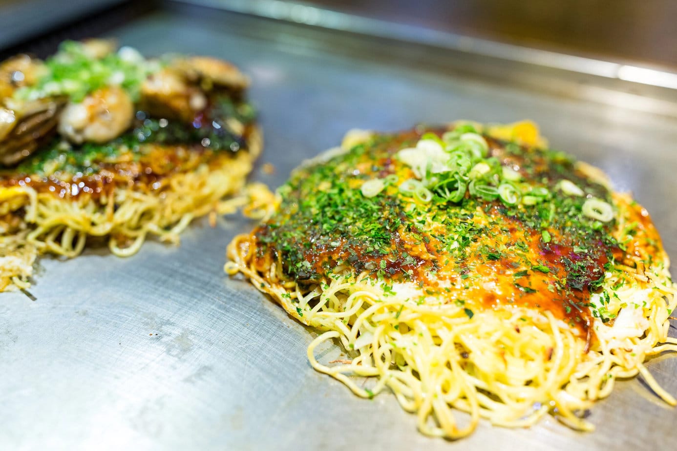 okonomiyaki sur teppan