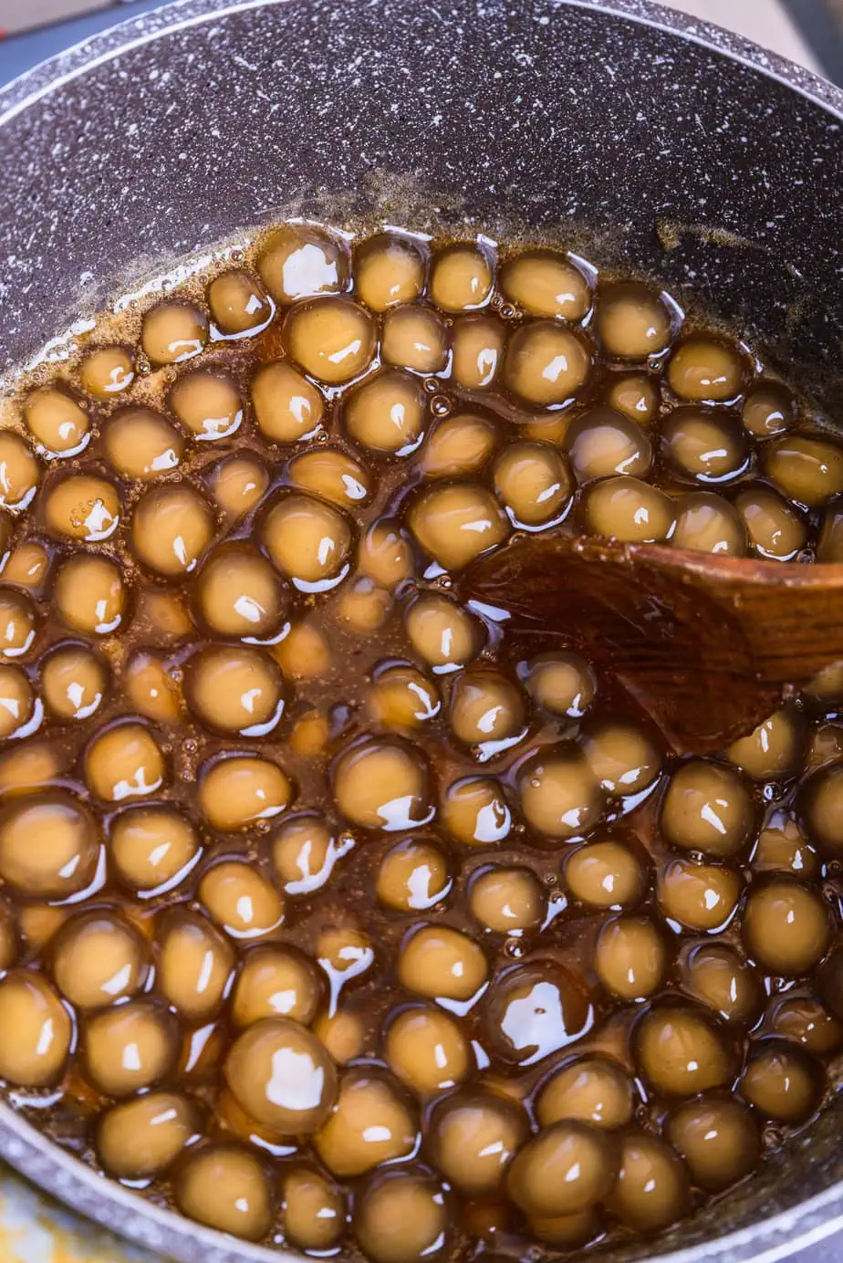 Perles de tapioca dans sirop