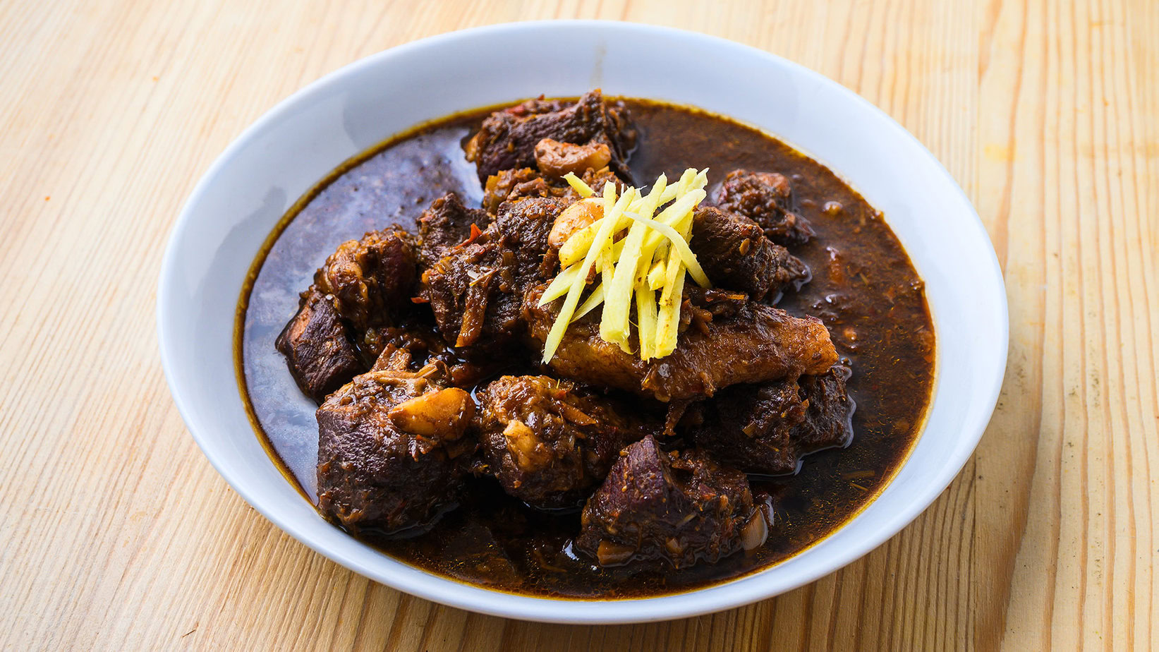 Gaeng Hang Lay - En-tête