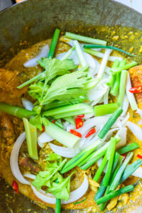 Pad Pong Karee - 5