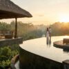 Piscine a debordement avec vue sur la jungle a Ubud Bali