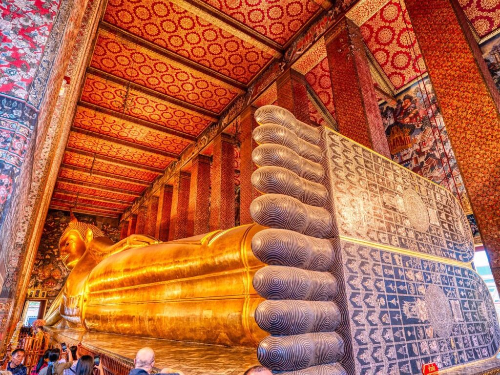 Wat Pho, قدما بوذا المتكئ, بانكوك