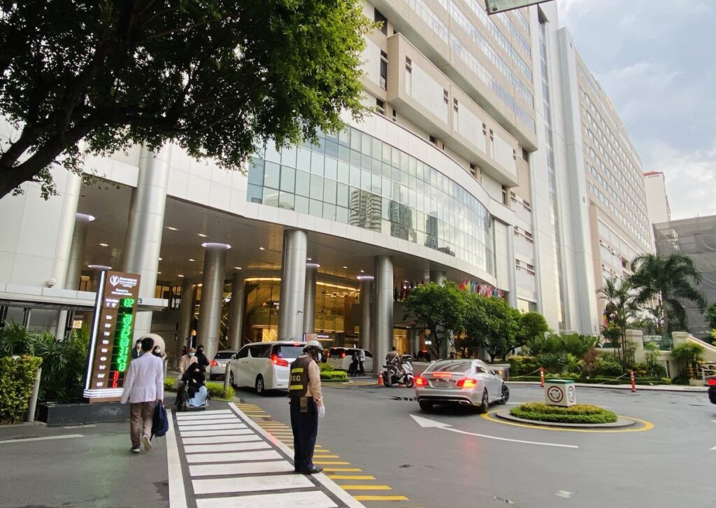 Bumrungrad International Hospital, مدخل المستشفى, بانكوك