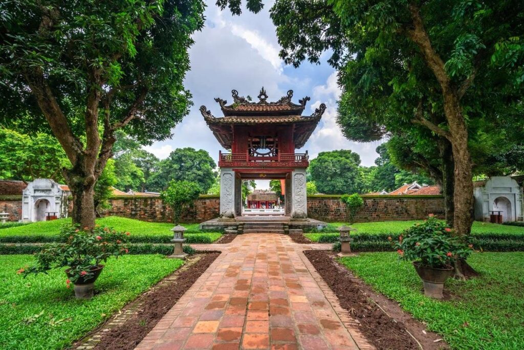 التخطيط لرحلة إلى هانوي Temple de la Littérature, جناح خوي فان كاك, هانوي