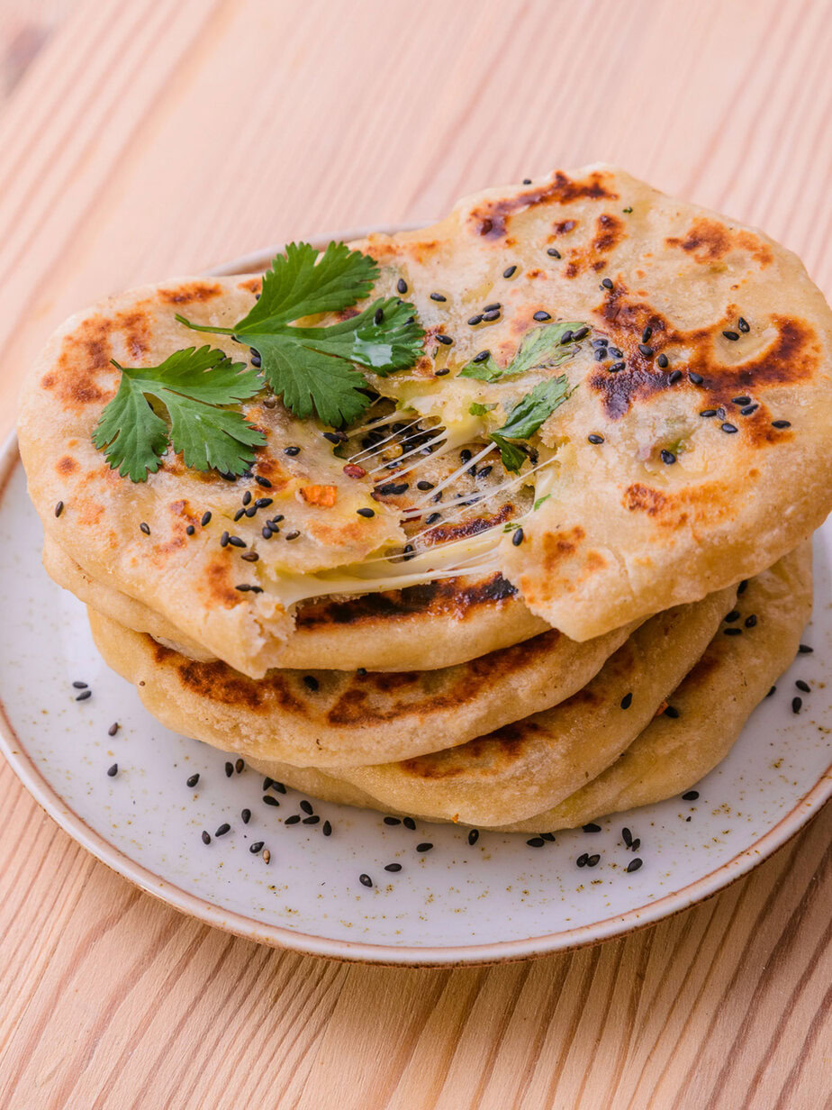 Cheese naan