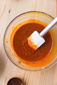 Authentique Vindaloo - Mixer tous les ingrédients du masala au blender jusqu’à obtenir une pâte lisse.