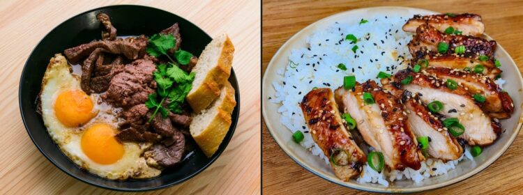 Deux assiettes : l'une avec œufs, bœuf et pain, l'autre avec riz, poulet grillé, sésame et oignons verts.