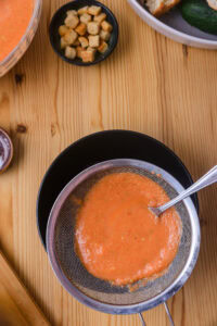 Gaspacho andalou (gazpacho andaluz) - Passer au chinois.