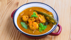 Crevettes au curry coco - Servir chaud, avec du riz.