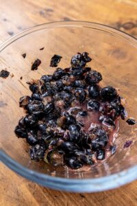 Myrtilles entières dans leur jus