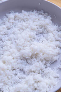California roll - Laisser refroidir le riz.