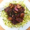 Foies de volaille aux champignons, spaghetti de courgette à l'ail - En-tete