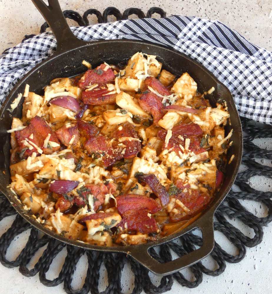 Gratin de céleri-rave au lard fumé et au pecorino