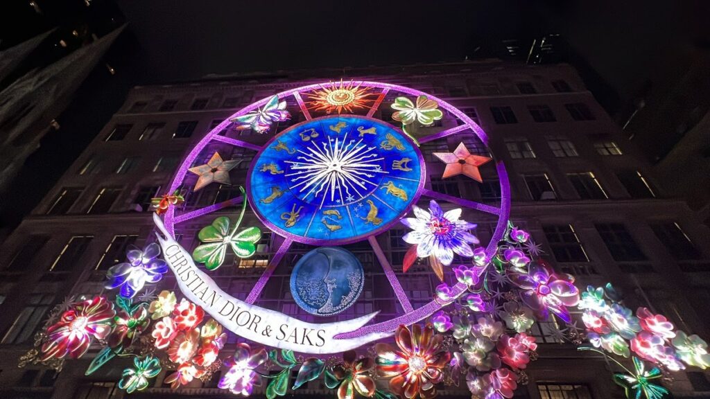 Saks Fifth Avenue, New York, décembre
