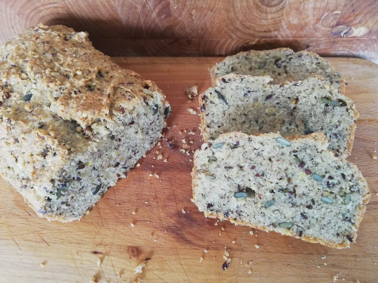 Pain keto aux graines
