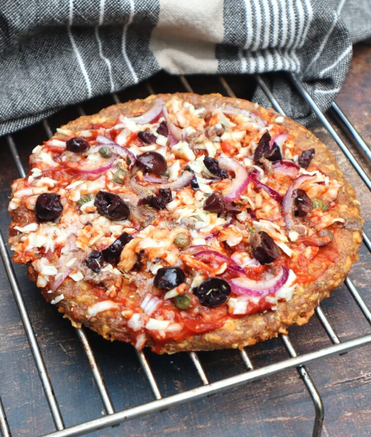 Pizza keto à la pâte de thon - En-tete
